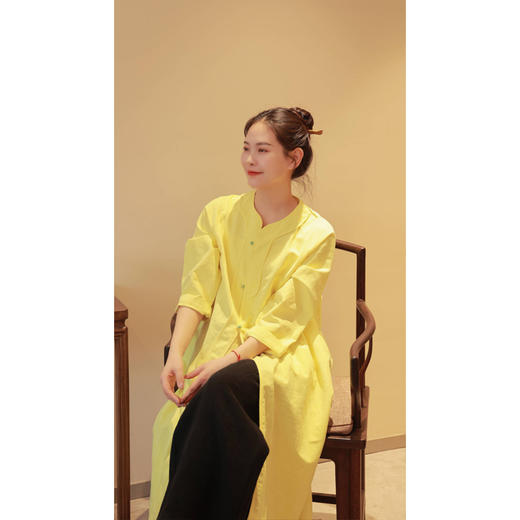 【线上专属】【春满人间系列】长款衬衫（24707071-松花） 商品图2