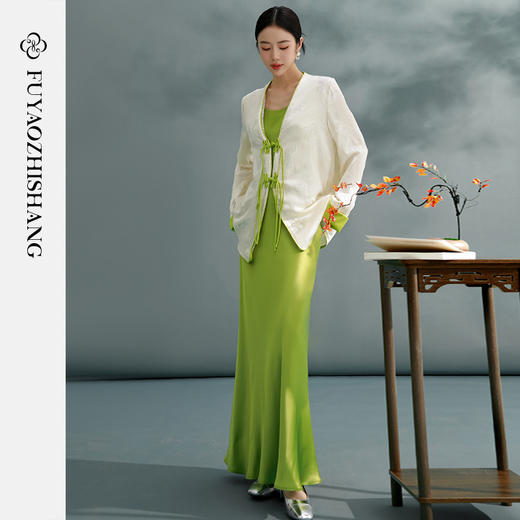 复古国风西装短外套女桑蚕丝盘扣西服高端轻奢提花上衣 商品图9