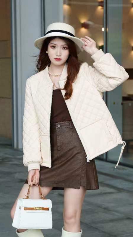 D6228        免洗菱形格PU皮休闲减龄百搭棉服外套 商品图2