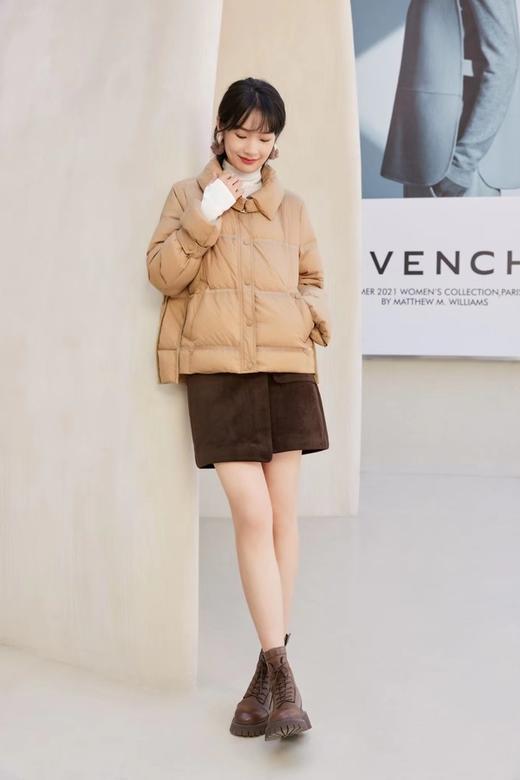 LNNNS 浅卡其色简约大方短款羽绒服外套 17452 商品图3