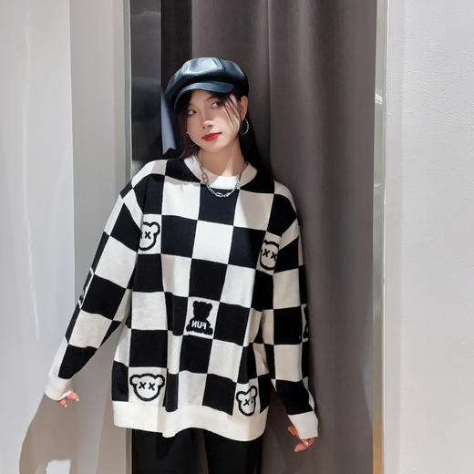 18WS格子圆领休闲百搭毛织上衣31023（黑） 冬季 308084032105 商品图1