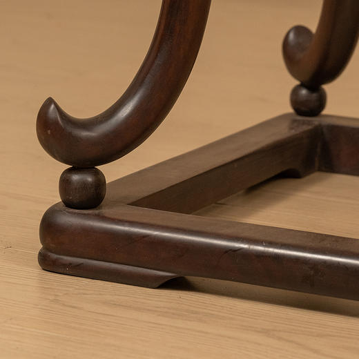 清 红木浮雕礁石海浪云纹三弯腿带托泥香几 商品图3