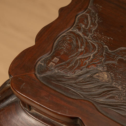 清 红木浮雕礁石海浪云纹三弯腿带托泥香几 商品图2