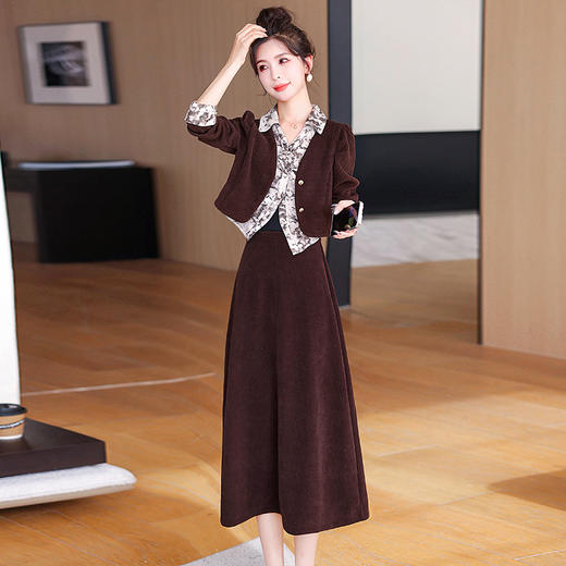 HR WC1139气质时尚大方拼接撞色假两件上衣半裙两件套 商品图3