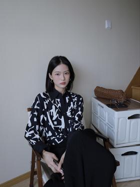 ForPoem · 穿搭分享 · @阿什么云