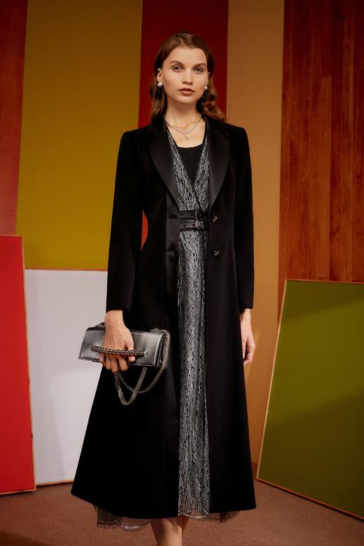 SAFICOO【焕变】系列 优雅女人 经典收腰放摆 显瘦风衣 商品图0