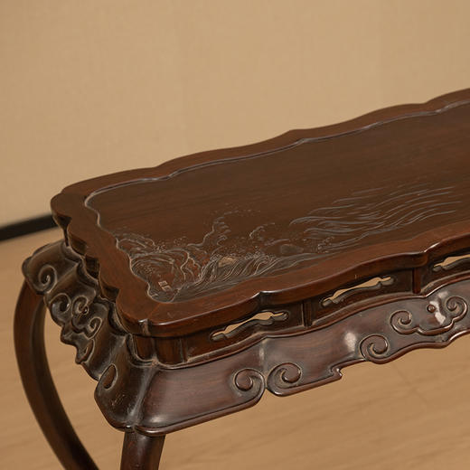 清 红木浮雕礁石海浪云纹三弯腿带托泥香几 商品图1