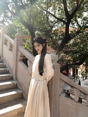 宛如江南女子般温柔、娴静~