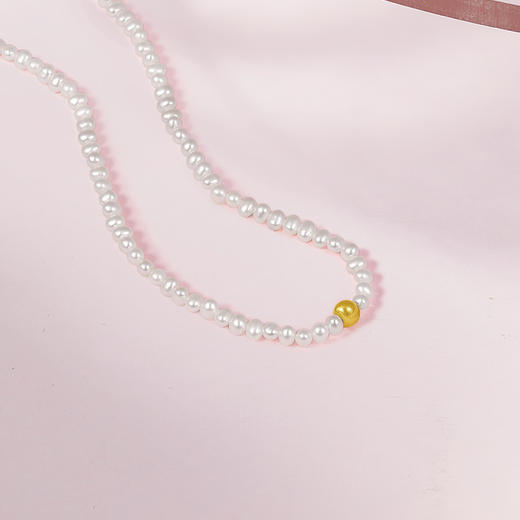 周六福珍珠项链女款黄18K金优雅淡水珍珠项链送女友官方正品 商品图2