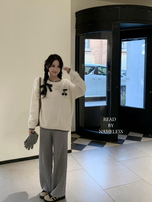 Read Nameless /钢琴边樱桃超细马海毛+木天丝麻花裤 商品图4