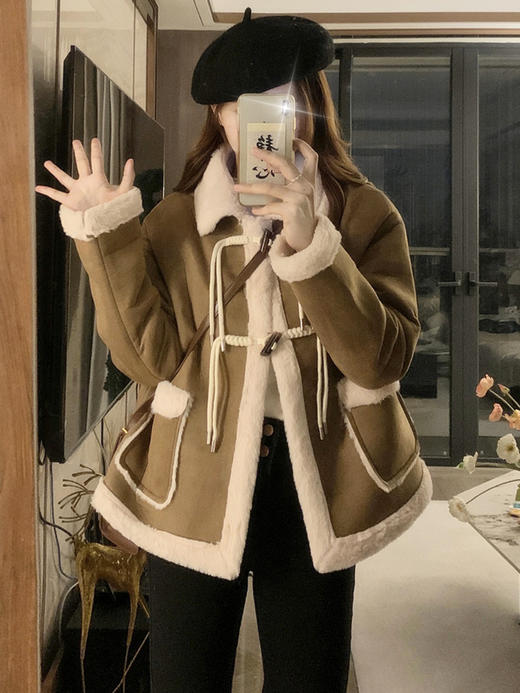 【皮毛一体时尚外套】女冬季复古保暖麂皮绒毛皮草 小香风版型时尚显瘦 牛角扣中国风 百搭好看 商品图0