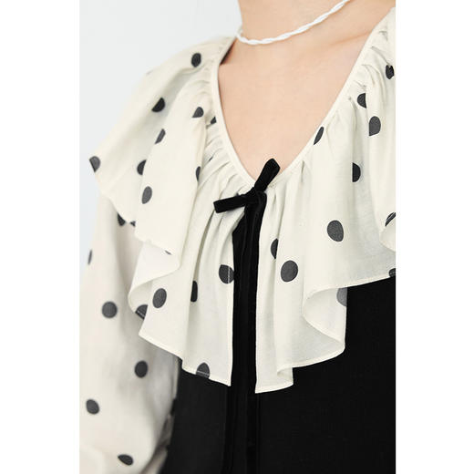 【严选】诗凡黎春领子拼接植绒波点法式浪漫荷叶领公主泡泡袖连衣裙SF1290211 商品图3