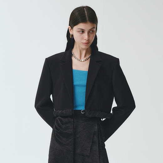 Self Who黑色卷边短西装外套女2024春季新款小众设计感小个子上衣 商品图3