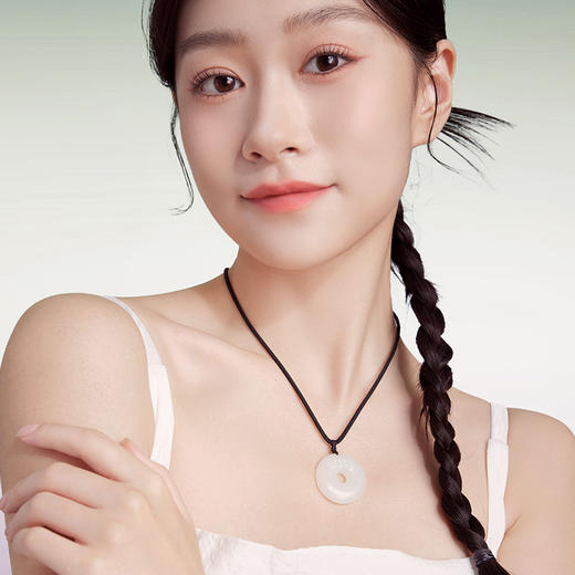 周六福珠宝玉石貔貅平安扣吊坠男女和田玉白玉玉坠挂件送人礼物 商品图4