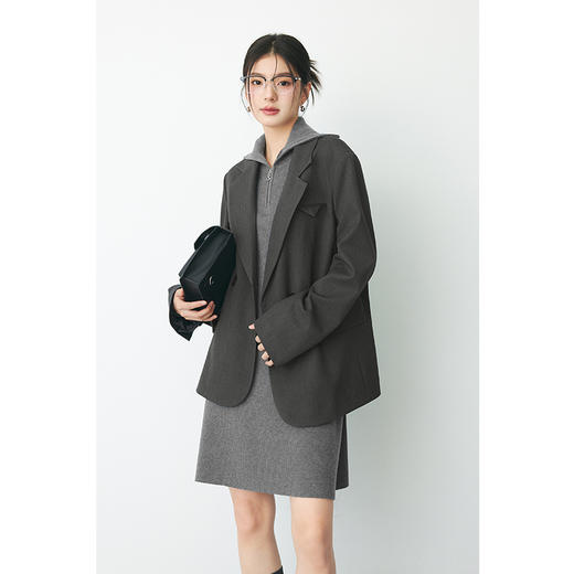 【严选】诗凡黎春时尚大翻领设计短款A摆连衣裙SF1290751 商品图4