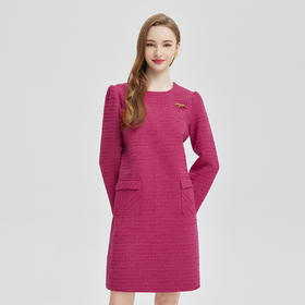 PE847斯尔丽2024新款俏皮小香风配胸针连衣裙