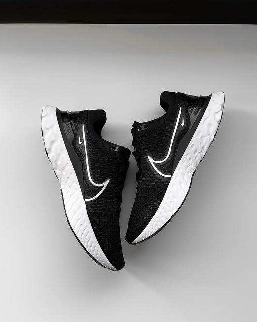 Nike React Miler 3 透气轻便 休闲耐磨跑步鞋 DD0490 商品图3