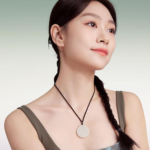 周六福珠宝玉石龙牌吊坠男女和田玉白玉玉坠本命年生肖送人礼物 商品图3