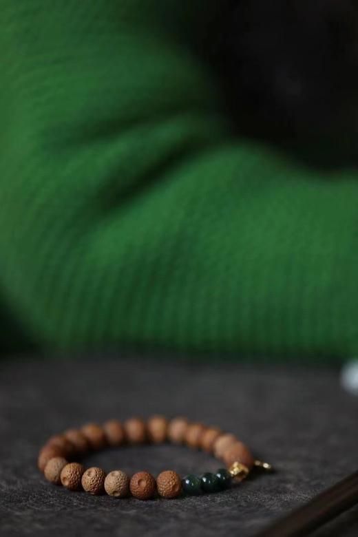 喜乐星球单圈老山檀香手串0.8 商品图1