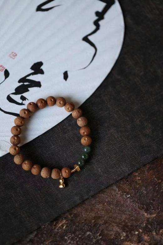 喜乐星球单圈老山檀香手串0.8 商品图0