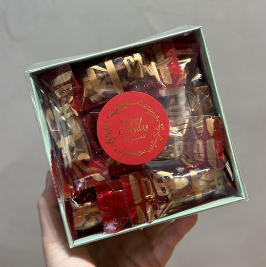 太妃夏威夷软糖 / 海盐脆脆杏仁糖/树莓果汁软糖/百香果果汁软糖4选1（250g） 商品图0