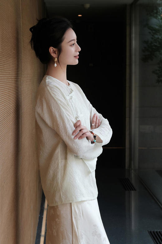 盛唐牡丹 |繁花纹真丝冠乐绉压花上衣 商品图8