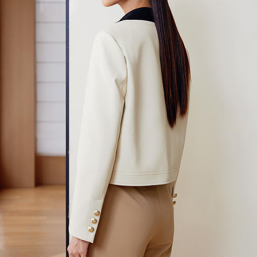 玳莎圆领高级感皮衣女2024年春季新款时尚职场通勤宽松PU皮短外套 EA37307 商品图3