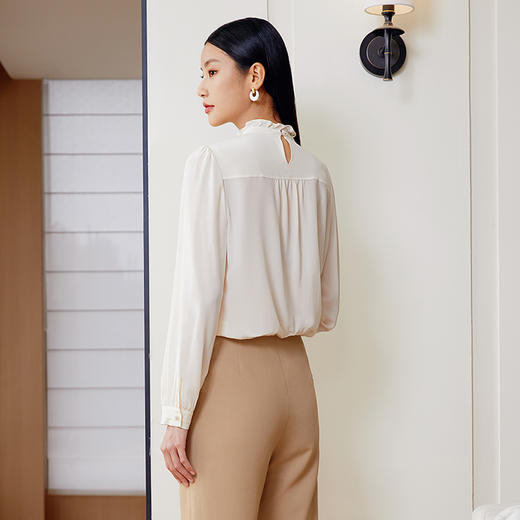 玳莎新中式100%真丝衬衫女2024年春季新款花边圆领设计感长袖上衣  EA31301 商品图3