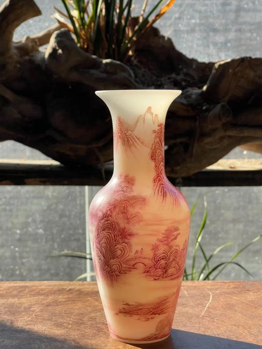 胭脂红珐琅彩绘高仕春游图赏瓶，顺丰包邮 商品图3