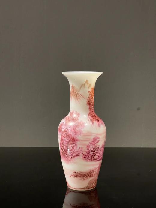 胭脂红珐琅彩绘高仕春游图赏瓶，顺丰包邮 商品图1