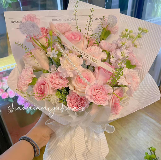 【气质女神】9多洛神玫瑰+粉康乃馨+紫罗兰 商品图0