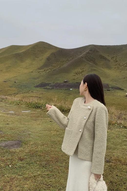 Le Malene 气质优雅小香风圆领珍珠扣外套 14818 商品图3