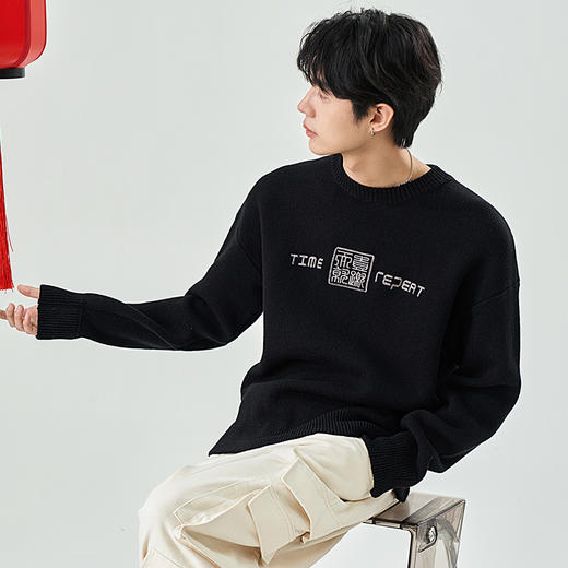 西遇圆领立体绣花长袖毛衣男新款港风休闲宽松百搭上衣10345703 商品图2