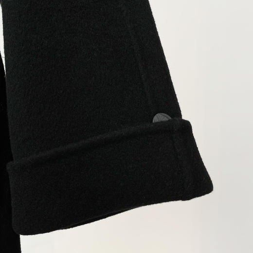 漆黑色绵羊毛大衣LZ6C02 商品图6