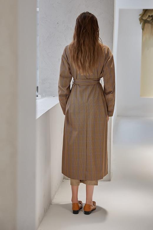 DAMO WANG/王大墨 棕色格纹风衣式外套 14049 商品图4