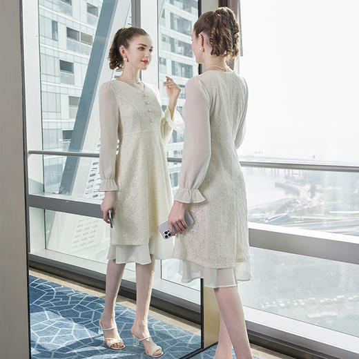 奢姿2024年春季新款大码女装法式浪漫裙子胖妹妹拼接蕾丝连衣裙9941825872 商品图0