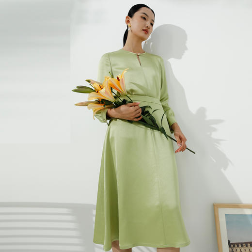 西贝伦半裙S27A6401 商品图0