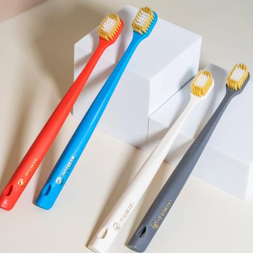 由美枝4色牙刷 48孔双重洁柔牙刷 舒适宽头软毛家庭装 商品图2