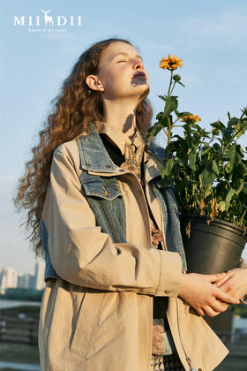 美式复古输出洒脱氛围，都市酷女孩自在穿“型