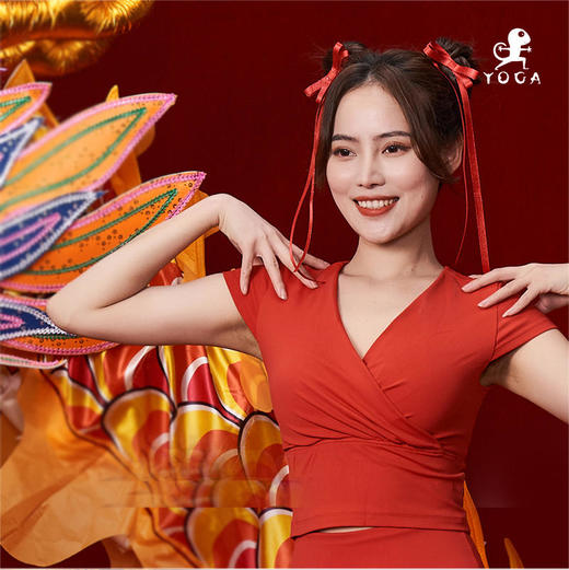 壁虎瑜伽【2312SY269】修腰V领短袖（可拆卸胸垫）【七十二小时发货】 商品图0