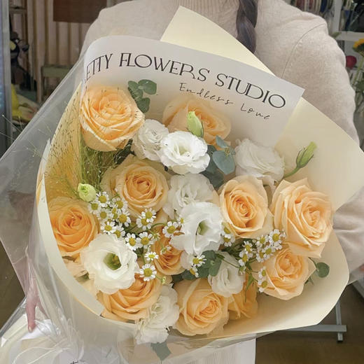 【阳光印记】11支香槟玫瑰➕白色桔梗。精品时尚花束 商品图0