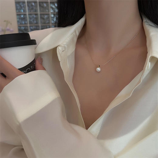 【福利款】单颗珍珠 18k 短单层极细链条圆珠金色项链 商品图2
