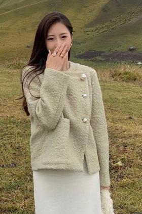 Le Malene 气质优雅小香风圆领珍珠扣外套 14818