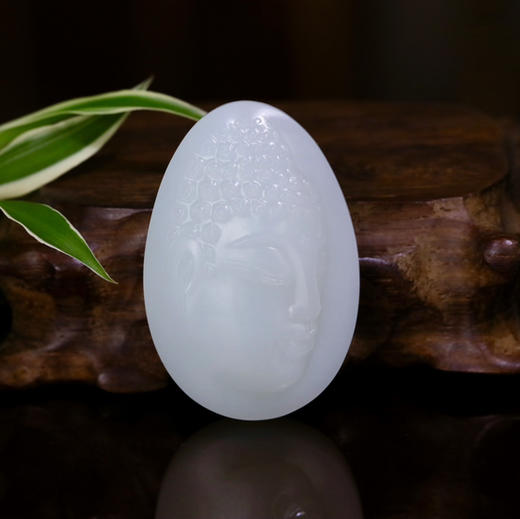 和田玉（羊脂白玉）玉牌挂件--佛头50.33g 商品图1