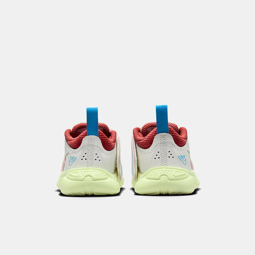 Nike Team Hustle D 11 (TD) 婴童运动童鞋 FJ1394 商品图5