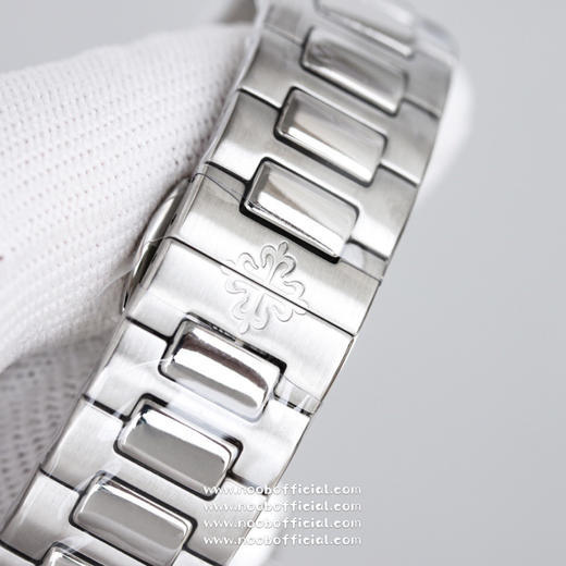 【2023超神之作 神级版本】百达.翡丽运动优雅鹦鹉螺女款腕表PP7008强势来袭！欢迎对比细节：1⃣️搭配正品一致的定制版9015机改Cal.324sc自动机芯，动能储存45小时 商品图8