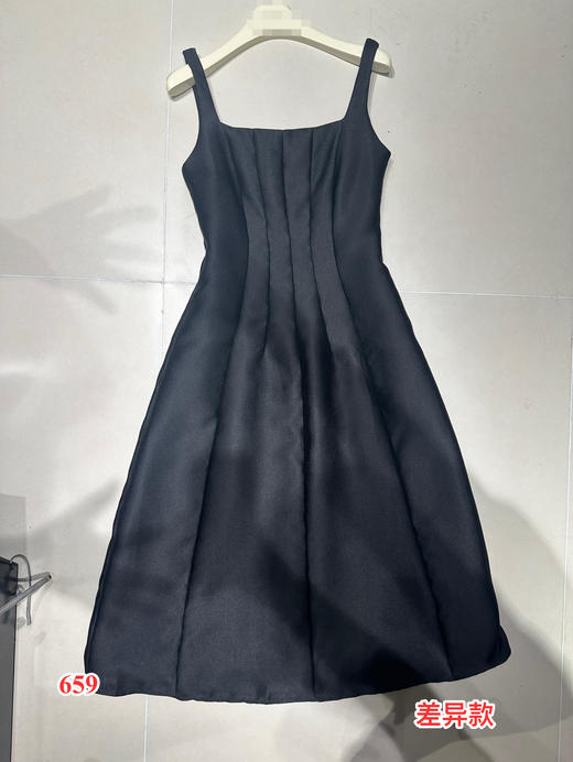 【门店同款】ENJOY秋季赫本风收腰背心裙 154405975 商品图0
