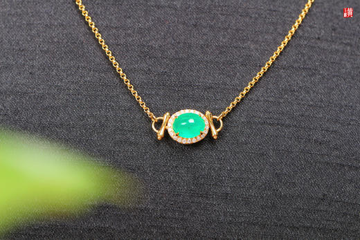 【岚翠】18k金镶祖母绿石吊坠 商品图3