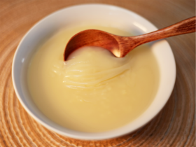  脾胃虚寒、胃酸胃胀？小米这样煮，米油浓香，还可补脾胃之精 | 益友说 