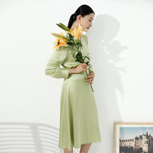 西贝伦半裙S27A6401 商品图2